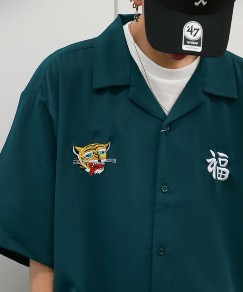 VENCEEXCHANGE（ヴァンスエクスチェンジ）の「バック刺繍半袖ベトシャツ（シャツ/ブラウス・メンズ・ホワイト/ブラック/グリーン・M/L）」の3枚目の写真