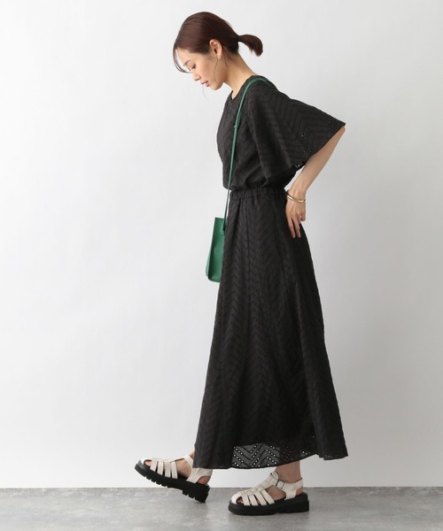 GLOBAL WORK(グローバルワーク)の「レース2WAYブラウス半袖ブラウス/MATINEE LINE/275992(シャツ/ブラウス・レディース・ブラック/ホワイト系その他2・LARGE/MEDIUM)」の22枚目の写真