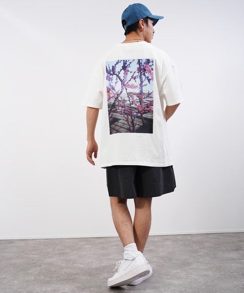 FOG ESSENTIALS(エフオージーエッセンシャルズ)の「FOG ESSENTIALS(エフオージーエッセンシャルズ) CB フォトバックプリント 半袖Tシャツ(Tシャツ/カットソー・メンズ・ホワイト/ブラック・M/L/XL)」の4枚目の写真