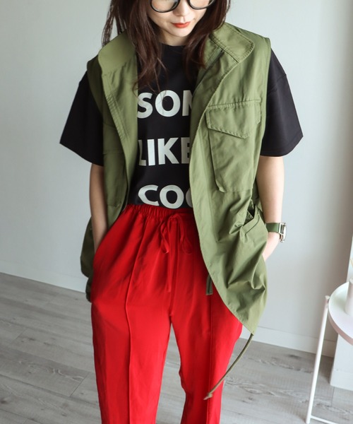 COURO(コウロ)の「ロゴプリントオーバーサイズTシャツ(Tシャツ/カットソー・レディース・ブラック/オフホワイト/イエロー・M)」の13枚目の写真