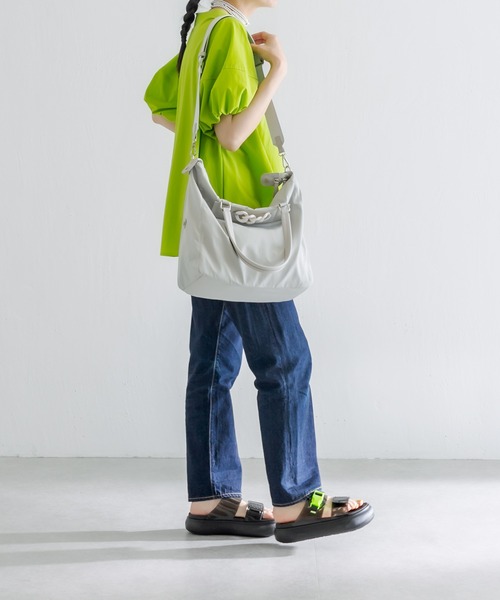 ear PAPILLONNER（イアパピヨネ）の「チェーン撥水2WAYショルダー