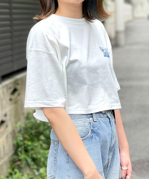 Piko（ピコ）の「PIKO/ピコ グラデーションプリント ブランドロゴ ショート丈 半袖 Tシャツ（Tシャツ/カットソー・レディース・ホワイト/ブラック・FREE）」の8枚目の写真