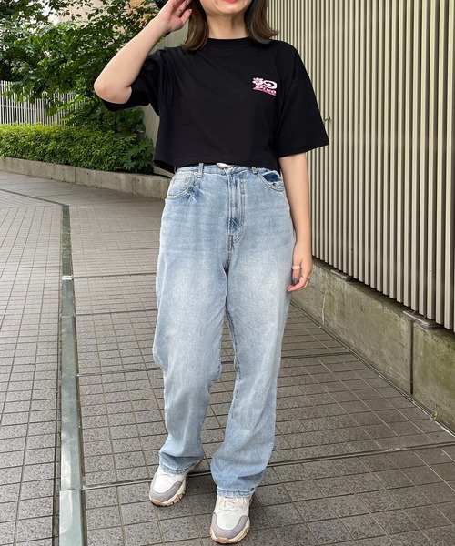 Piko（ピコ）の「PIKO/ピコ グラデーションプリント ブランドロゴ ショート丈 半袖 Tシャツ（Tシャツ/カットソー・レディース・ホワイト/ブラック・FREE）」の3枚目の写真