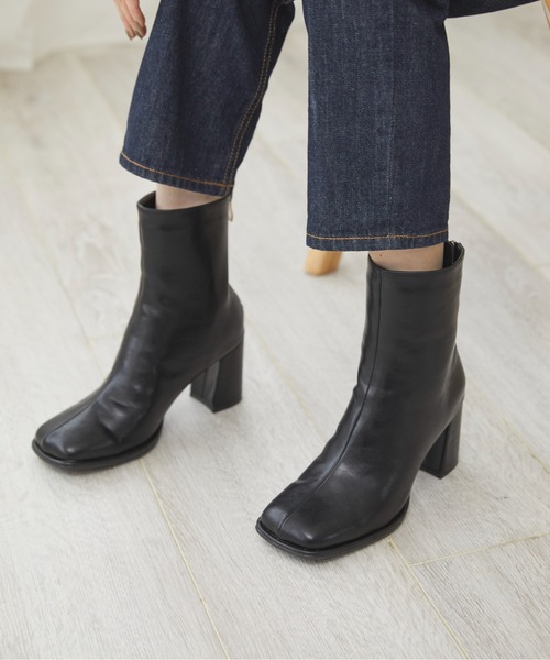 ANGIE（アンジー）の「ワイドスクエアトゥショートブーツ（ブーツ・レディース・ブラック/ベージュ/アイボリー・MEDIUM/LARGE/X-LARGE）」の22枚目の写真