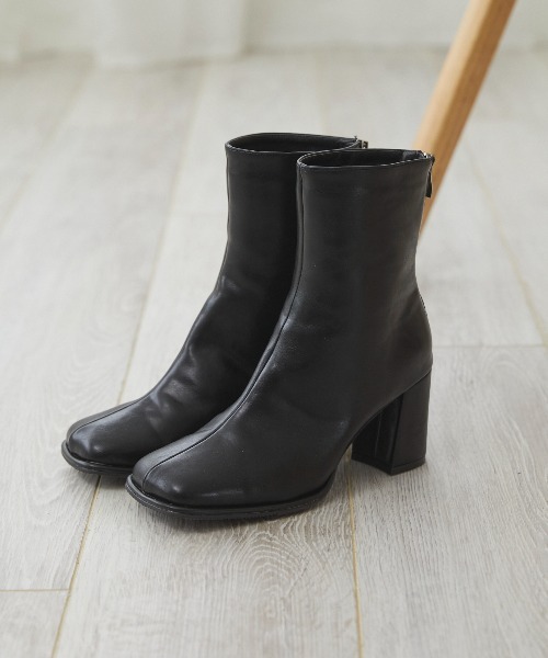 ANGIE（アンジー）の「ワイドスクエアトゥショートブーツ（ブーツ・レディース・ブラック/ベージュ/アイボリー・MEDIUM/LARGE/X-LARGE）」の15枚目の写真