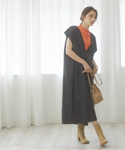 ANGIE（アンジー）の「ワイドスクエアトゥショートブーツ（ブーツ・レディース・ブラック/ベージュ/アイボリー・MEDIUM/LARGE/X-LARGE）」の10枚目の写真