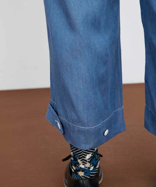 FRAPBOIS(フラボア)の「テンセルデニム パンツ(デニムパンツ・レディース・サックスブルー/ネイビー・1/2)」の5枚目の写真