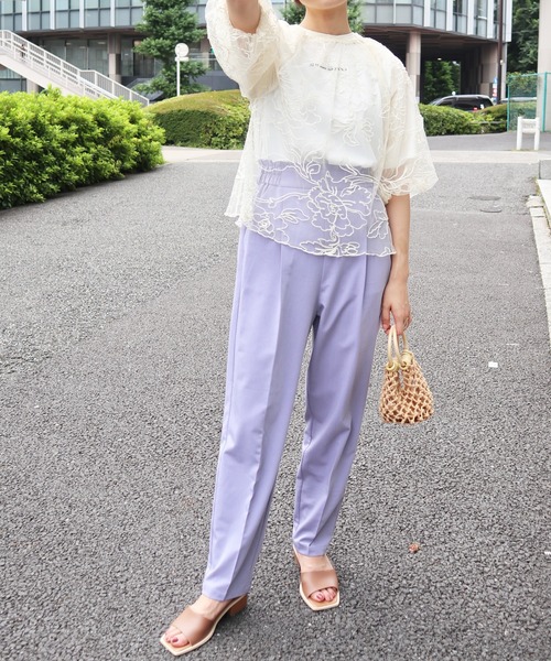 Brownie（ブラウニー）の「Brownie センタープレステーパードパンツ（その他パンツ・レディース・ラベンダー/アイボリー/ブラック/グリーン/オレンジ・FREE）」の4枚目の写真