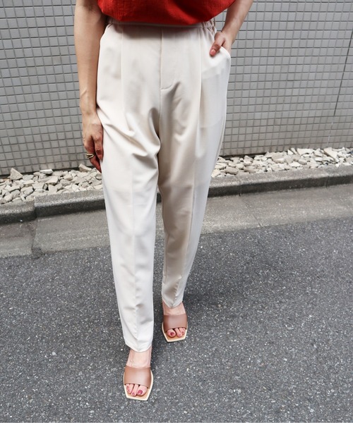 Brownie（ブラウニー）の「Brownie センタープレステーパードパンツ（その他パンツ・レディース・ラベンダー/アイボリー/ブラック/グリーン/オレンジ・FREE）」の6枚目の写真