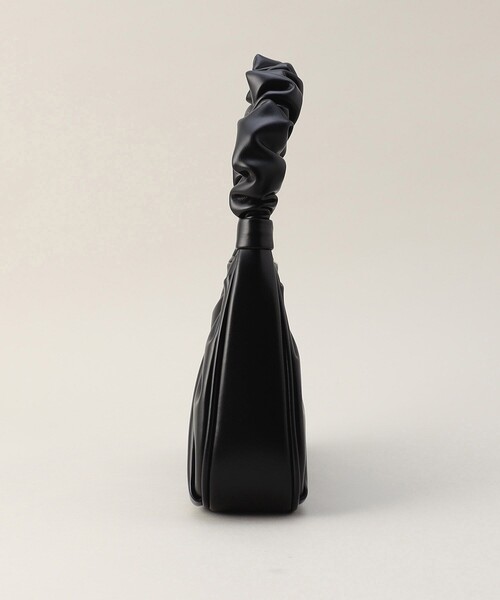 Aresense（アーセンス）の「JW PEI/ジェイダブリューペイ Gabbi Bag/ヴィーガンレザーハンドバッグ（ハンドバッグ・レディース・ブラック/パープル/イエロー/ナチュラル・ONE SIZE）」の18枚目の写真