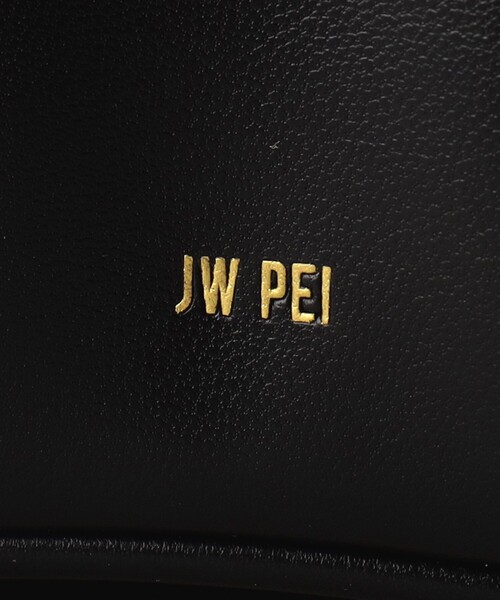 Aresense（アーセンス）の「JW PEI/ジェイダブリューペイ Gabbi Bag/ヴィーガンレザーハンドバッグ（ハンドバッグ・レディース・ブラック/パープル/イエロー/ナチュラル・ONE SIZE）」の21枚目の写真