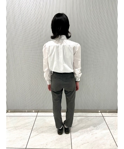 BROOKS BROTHERS（ブルックスブラザーズ）の「ストレッチコットン ソリッド ボウカラー ビショップスリーブブラウス（シャツ/ブラウス・レディース・ホワイト・2/4/0）」の6枚目の写真