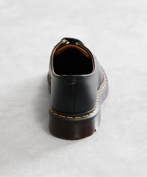 And A(アンドエー)の「Dr.Martens ドクターマーチン / 2046 Uチップ 5ホールシューズ スプリットトゥ 5アイシューズ / 27451001(ブーツ・メンズ・ブラック・26cm/27cm/28cm)」の11枚目の写真