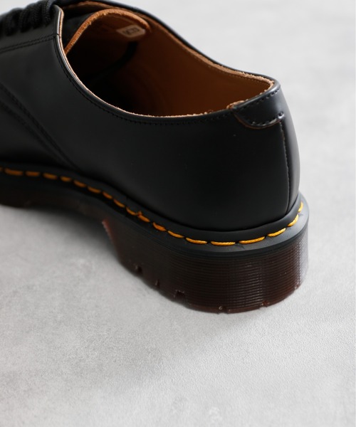 And A(アンドエー)の「Dr.Martens ドクターマーチン / 2046 Uチップ 5ホールシューズ スプリットトゥ 5アイシューズ / 27451001(ブーツ・メンズ・ブラック・26cm/27cm/28cm)」の10枚目の写真