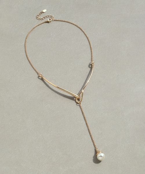 GOLDY（ゴールディ）の「フローイング パール "Y"シェイプ ネックレス（ネックレス・レディース・シルバー/ゴールド/シルバー系その他/ゴールド系その他・FREE）」の16枚目の写真