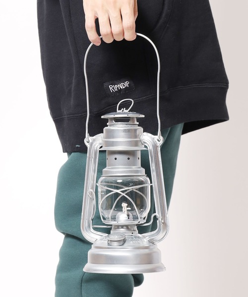 ROOPTOKYO（ループトウキョウ）の「Feuerhand/フュアーハンド