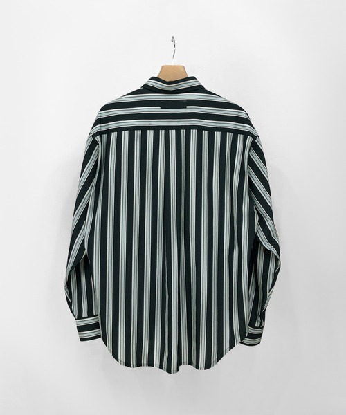 KIIT(キート)の「KIIT キート / 60/-TYPEWRITER CLOTH STRIPE PRINT OHMIZARASI FINISH 2WAY COLLAR SHIRT タイプライタークロス ストライププリント 近江晒加工 カラーシャツ / KIO-B98-012(シャツ/ブラウス・メンズ・ダークグリーン/ブルー・3/1/2)」の15枚目の写真