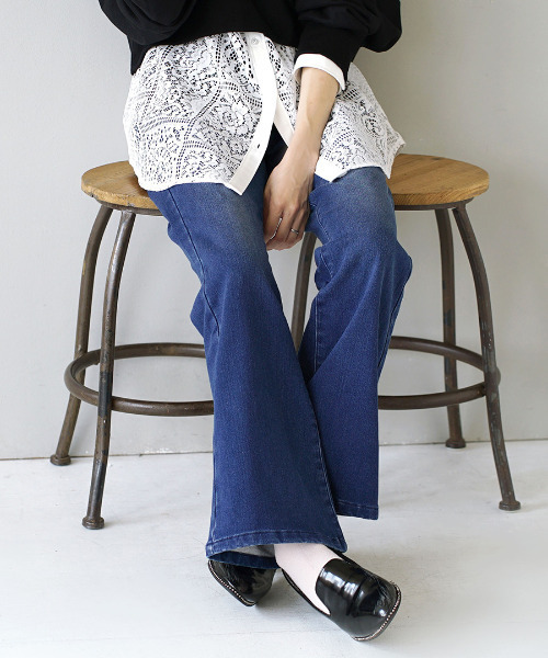 zootie(ズーティー)の「ももきもう 裏起毛フレアパンツ(その他パンツ・レディース・チャコール/ライトインディゴブルー/オリーブ/ピンク/グリーン/イエロー/インディゴブルー/ブルー/ブラック/ベージュ・M/L)」の8枚目の写真