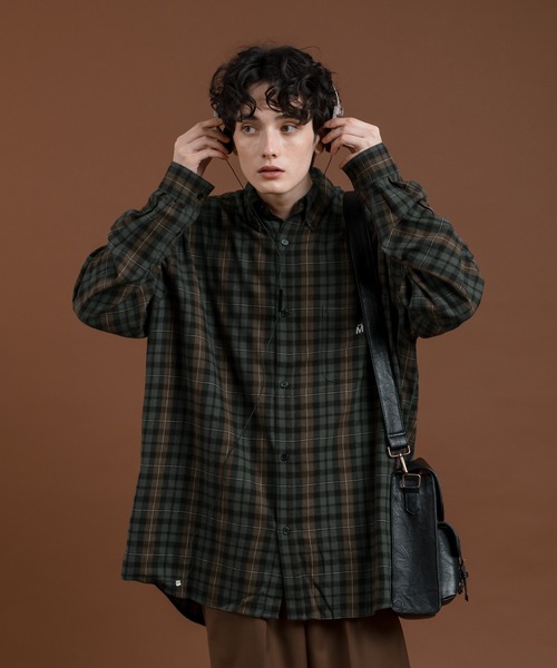 MUHET(ミュエータ)の「起毛チェックネルシャツ(シャツ/ブラウス・レディース・ブルー系その他/チャコールグレー・MEDIUM/X-LARGE)」の2枚目の写真