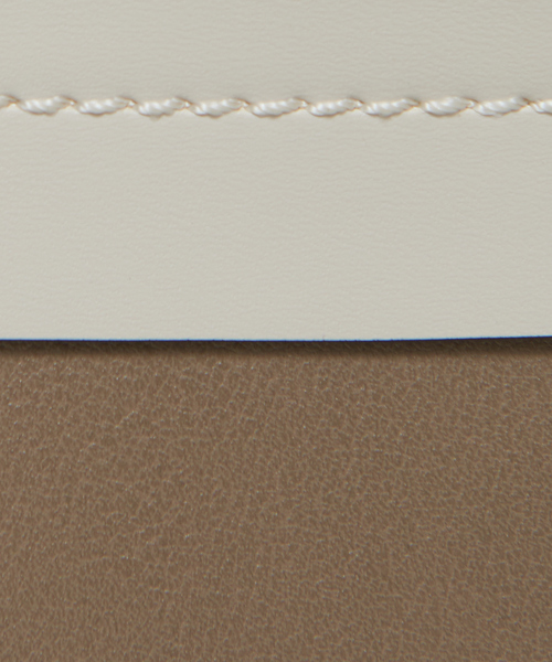 LOWELL things（ロウェル　シングス）の「Stand/バーチカルショルダーBAG（ショルダーバッグ・レディース・ベージュ/グリーン/ブラック/ダークベージュ/オレンジ/ライトブルー・フリー）」の19枚目の写真