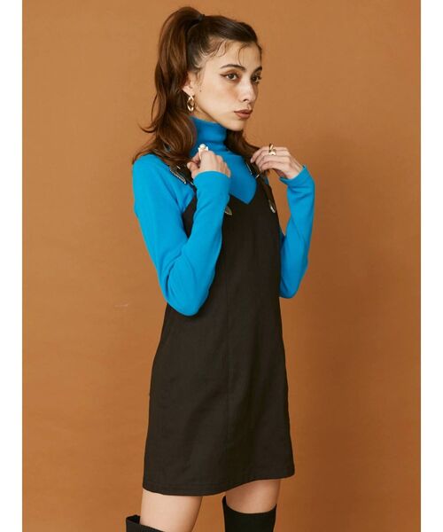 EVRIS（エヴリス）の「BASICクロップドハイネックトップス（Tシャツ/カットソー・レディース・ブラック/ブルー/パープル/ホワイト・FREE）」の5枚目の写真