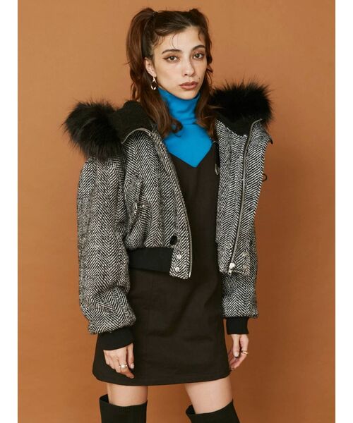 EVRIS（エヴリス）の「BASICクロップドハイネックトップス（Tシャツ/カットソー・レディース・ブラック/ブルー/パープル/ホワイト・FREE）」の11枚目の写真