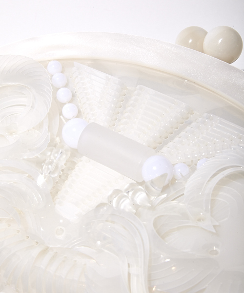 mame(マメ)の「mame がま口クラッチバッグ(クラッチバッグ・レディース・ホワイト/ブラック・FREE)」の7枚目の写真