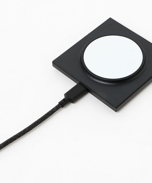 Native Union（ネイティブユニオン）の「NATIVE UNION / DROP MAGNETIC WIRELESS CHARGER（スマホグッズ・メンズ・ブラック・ONE SIZE）」の17枚目の写真