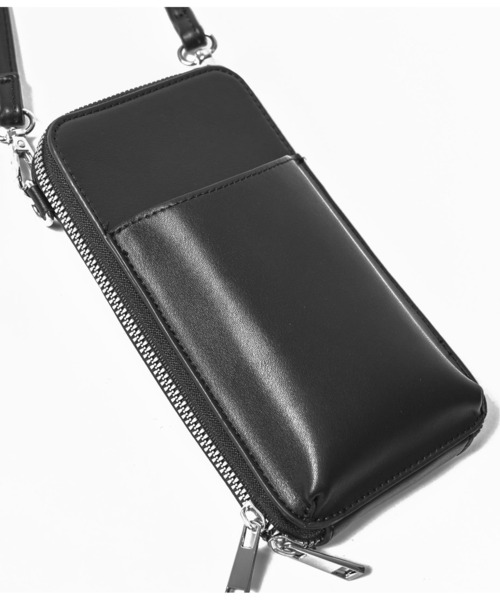 LATINA（ラティーナ）の「マルチWAYスマホショルダーバッグ（ショルダーバッグ・レディース・ブラック・FREE）」の12枚目の写真