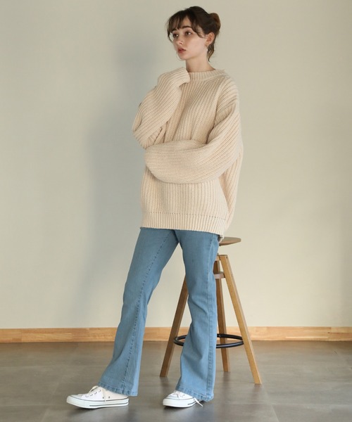 aity(アイティ)の「後編み上げリボン付きブーツカットデニム(デニムパンツ・レディース・ブルー/ワンウォッシュ・M)」の3枚目の写真