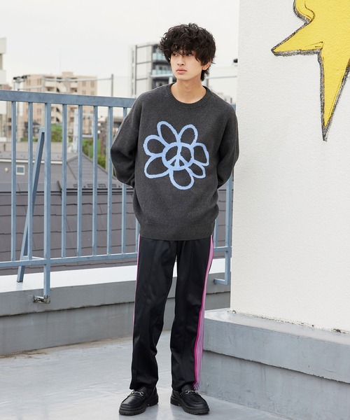 re_k by JUNRED（レクバイジュンレッド）の「re_k by JUNRED / ピースデイジージャガードニットプルオーバー（ニット/セーター・メンズ・チャコールグレー/ライトグレー/ミント・S/M/L）」の8枚目の写真