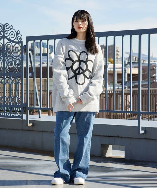 re_k by JUNRED（レクバイジュンレッド）の「re_k by JUNRED / ピースデイジージャガードニットプルオーバー（ニット/セーター・メンズ・チャコールグレー/ライトグレー/ミント・S/M/L）」の10枚目の写真