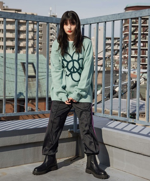 re_k by JUNRED（レクバイジュンレッド）の「re_k by JUNRED / ピースデイジージャガードニットプルオーバー（ニット/セーター・メンズ・チャコールグレー/ライトグレー/ミント・S/M/L）」の14枚目の写真