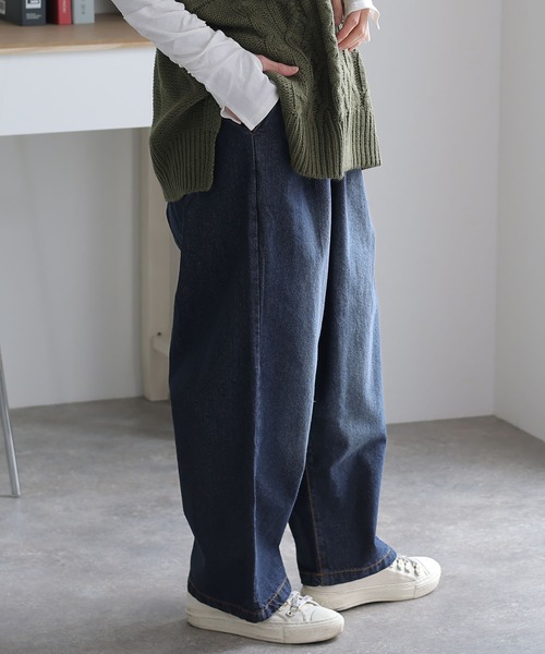 ElegChic(エレグシック)の「前バックルバルーンデニムパンツ(デニムパンツ・レディース・ブルー/ワンウォッシュ/ネイビー・3L/L/M/4L/XL)」の9枚目の写真
