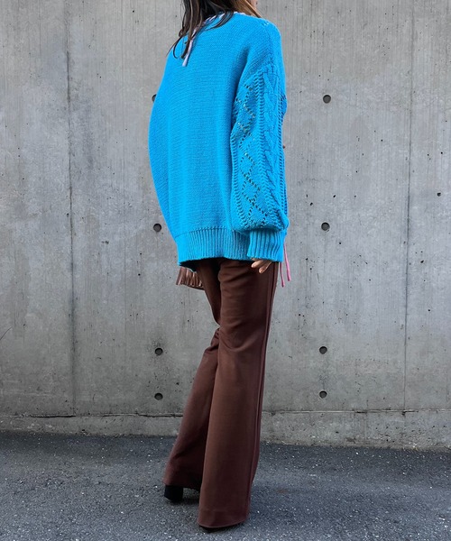 mi via loca（ミヴィアロカ）の「配色レースアップ透かし編みカーディガン（カーディガン/ボレロ・レディース・ブルー/ラベンダー/オフホワイト/ブラック・FREE）」の8枚目の写真