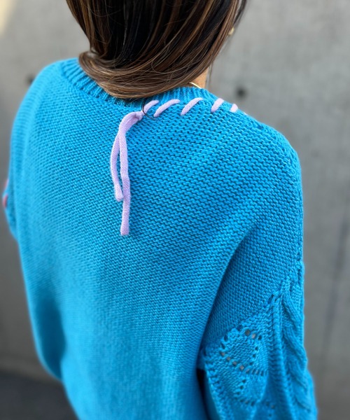 mi via loca（ミヴィアロカ）の「配色レースアップ透かし編みカーディガン（カーディガン/ボレロ・レディース・ブルー/ラベンダー/オフホワイト/ブラック・FREE）」の15枚目の写真