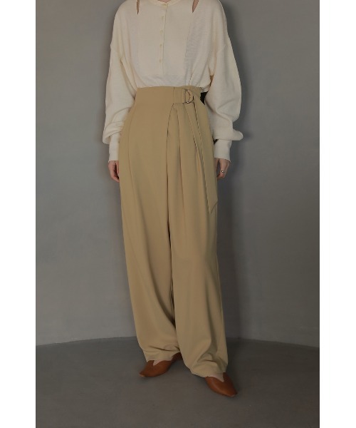 MANOF（マノフ）の「WRAP BELT PANTS（その他パンツ・レディース・ブラック/ブルー/イエロー・S/M）」の4枚目の写真