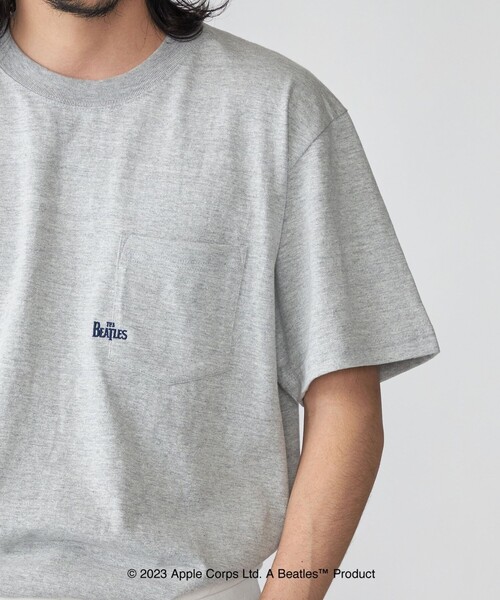 The Beatles(ザビートルズ)の「*SHIPS: THE BEATLES コラボレーション マイクロ ロゴ ポケット Tシャツ(Tシャツ/カットソー・メンズ・グレー/ブラック/ホワイト/ネイビー・SMALL/MEDIUM/LARGE/X-LARGE)」の3枚目の写真
