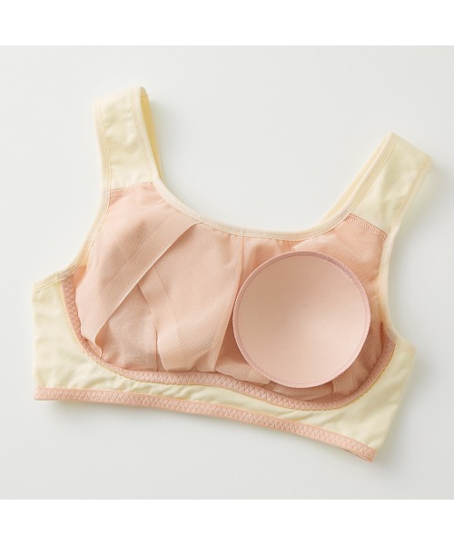 Tuche（トゥシェ）の「Tuche/トゥシェ ナイトブラ マシュマロタッチ＆シアバター加工でやさしさプラス（ナイトブラ・レディース・ライラック/チャコールグレー/クリーム・MEDIUM/LARGE/X-LARGE）」の13枚目の写真