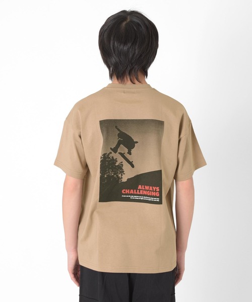 GLAZOS(グラソス)の「【接触冷感】アソートバックフォトプリント半袖Tシャツ(Tシャツ/カットソー・キッズ・ブルー/オートミール/チャコールグレー/カーキ/ホワイト/グレー/ベージュ・140cm/150cm/130cm/170cm/160cm)」の8枚目の写真