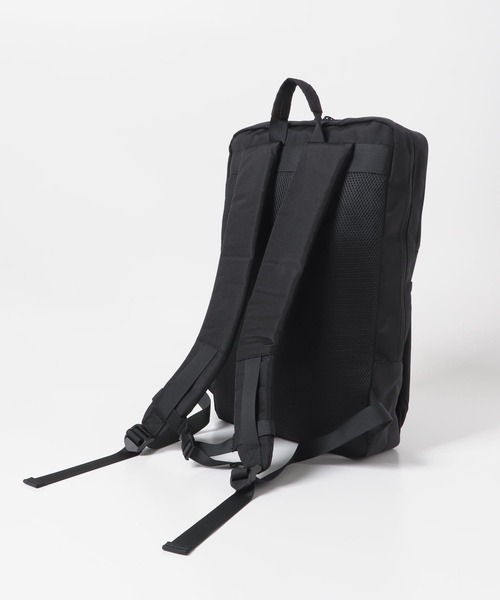 ITEMS URBANRESEARCH（アイテムズ アーバンリサーチ）の「撥水加工リフレクター バックパック（ショルダーバッグ・メンズ・ブラック・-）」の9枚目の写真