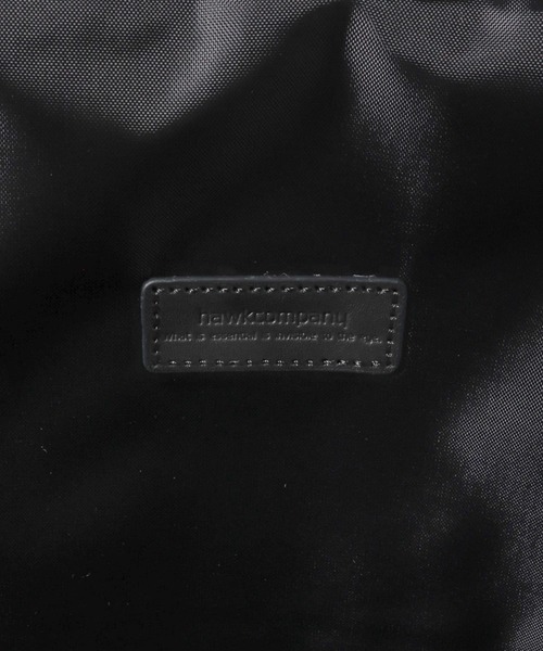 ITEMS URBANRESEARCH（アイテムズ アーバンリサーチ）の「撥水加工リフレクター バックパック（ショルダーバッグ・メンズ・ブラック・-）」の3枚目の写真