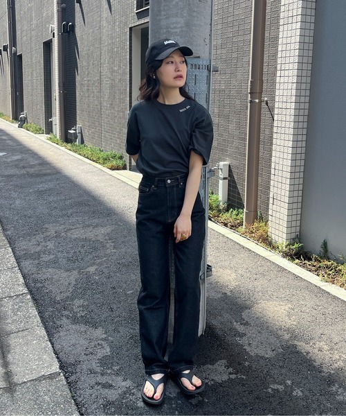 feepur（フェピュール）の「ネック刺繍バックロゴオーバーTee（Tシャツ/カットソー・レディース・オートミール/チャコールグレー/オフホワイト・MEDIUM）」の20枚目の写真