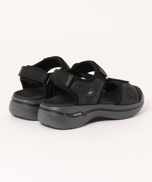 SKECHERS（スケッチャーズ）の「SKECHERS スケッチャーズ GO WALK ARCH FIT SANDAL【軽量】メンズスポーツサンダル(ゴーウォークアーチフィットサンダル) 229020（サンダル・メンズ・ブラック×グレー/ブラック系その他・26.0cm/28.0cm/25.0cm/27.0cm）」の3枚目の写真