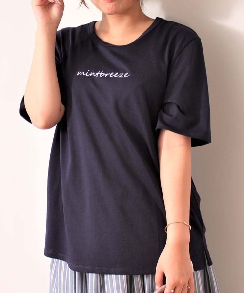 MB mint breeze(エムビーミントブリーズ)の「【L~5L 大きいサイズ】mb ロゴ Tシャツ(Tシャツ/カットソー・レディース・ブラック/ネイビー/ピンク・LL/3L/4L/5L/L)」の3枚目の写真