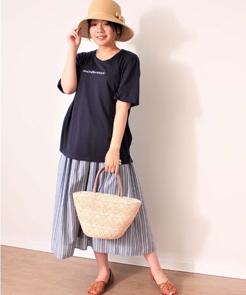 MB mint breeze(エムビーミントブリーズ)の「【L~5L 大きいサイズ】mb ロゴ Tシャツ(Tシャツ/カットソー・レディース・ブラック/ネイビー/ピンク・LL/3L/4L/5L/L)」の8枚目の写真