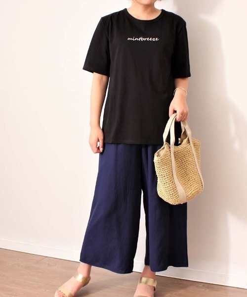 MB mint breeze(エムビーミントブリーズ)の「【L~5L 大きいサイズ】mb ロゴ Tシャツ(Tシャツ/カットソー・レディース・ブラック/ネイビー/ピンク・LL/3L/4L/5L/L)」の5枚目の写真