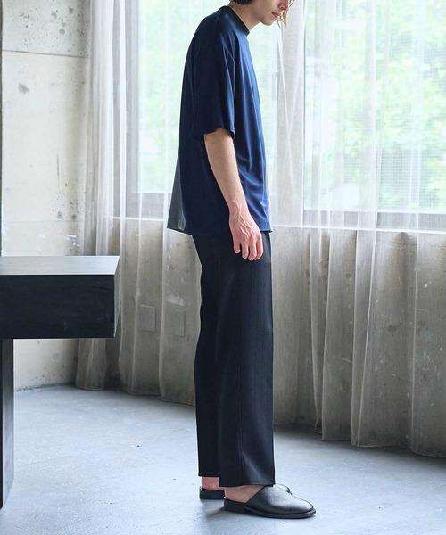 UNITED TOKYO（ユナイテッドトウキョウ）の「ジオメトリックコンビTシャツ(半袖)（Tシャツ/カットソー・メンズ・ライトグレー/ブラック/ネイビー・1/2）」の19枚目の写真