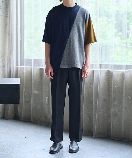 UNITED TOKYO（ユナイテッドトウキョウ）の「ジオメトリックコンビTシャツ(半袖)（Tシャツ/カットソー・メンズ・ライトグレー/ブラック/ネイビー・1/2）」の12枚目の写真