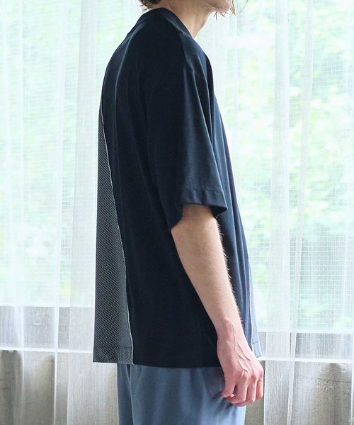 UNITED TOKYO（ユナイテッドトウキョウ）の「ジオメトリックコンビTシャツ(半袖)（Tシャツ/カットソー・メンズ・ライトグレー/ブラック/ネイビー・1/2）」の11枚目の写真